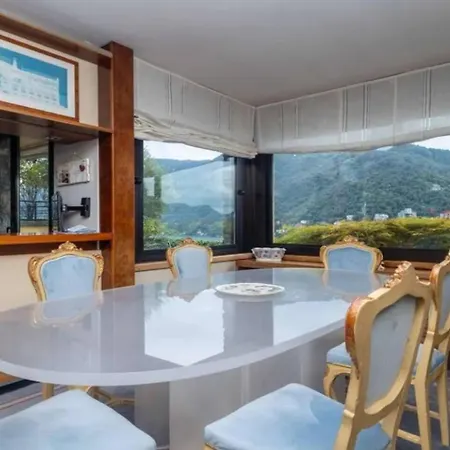 Cassa Triulz View Como